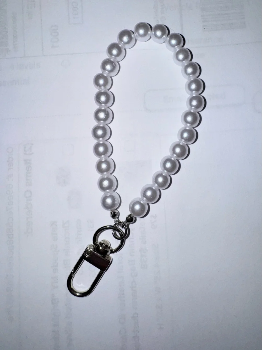Pearl Beaded Keychain Bracelet wristlet with Silver Clip EUC